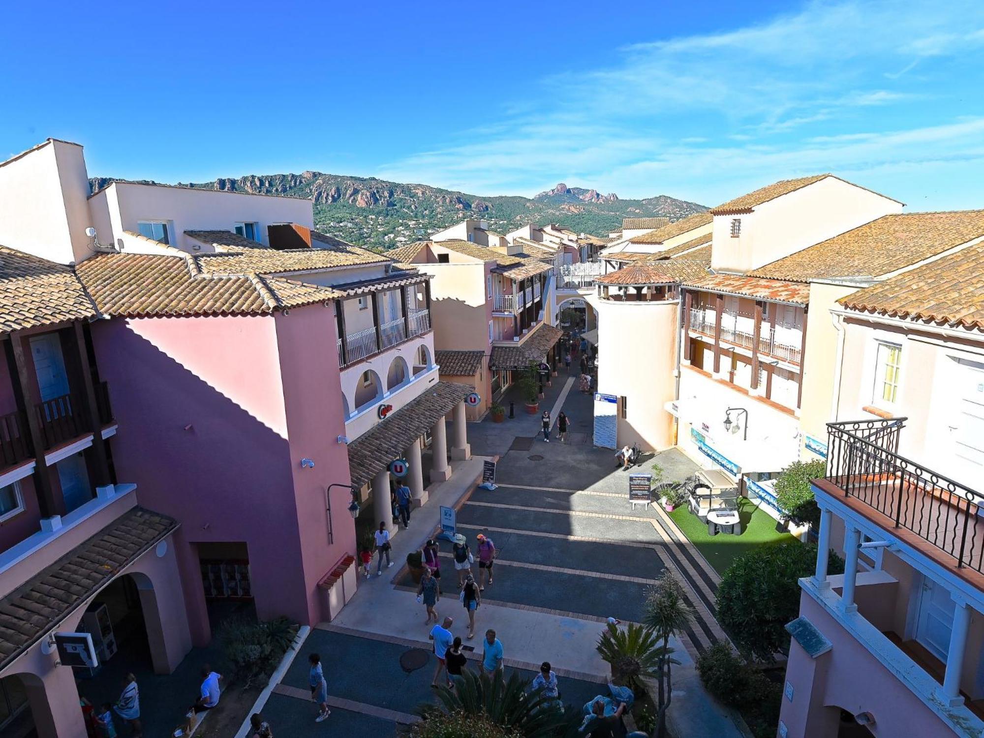 Apartment Village Cap Esterel - L'Esquinade-97 By Interhome Saint-Raphaël 外观 照片